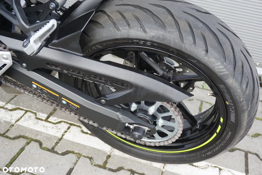 Kawasaki Z 900 - 14