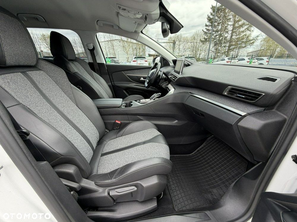 Peugeot 3008 - 35