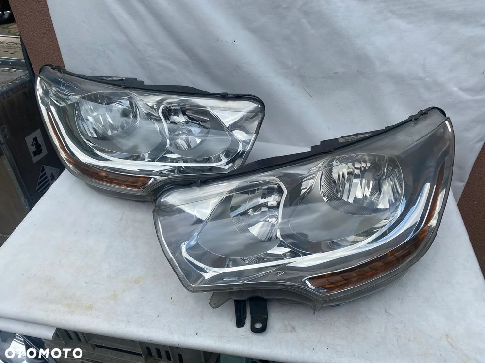 lampy citroen c4 II DS 4 komplet eu całe - 1