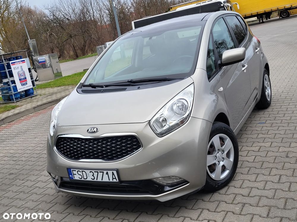 Kia Venga 1.4 CVVT Business Line - 1