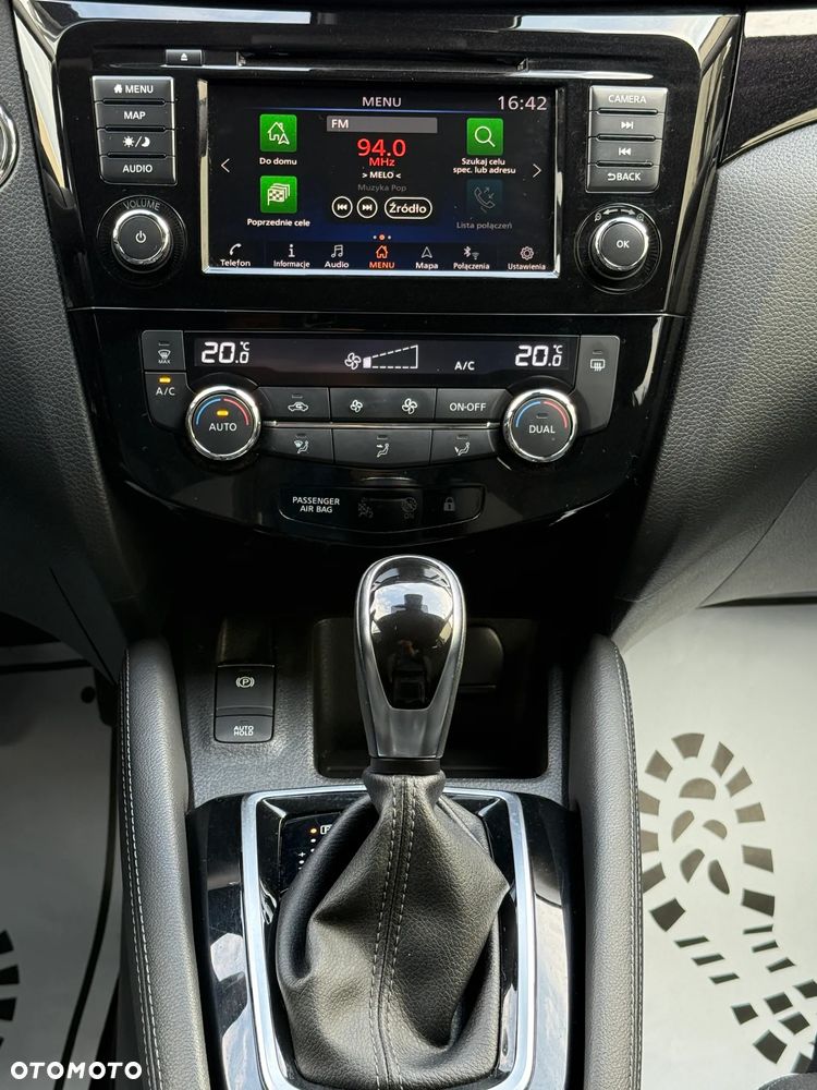 Nissan Qashqai 1.3 DIG-T N-Connecta DCT - 7