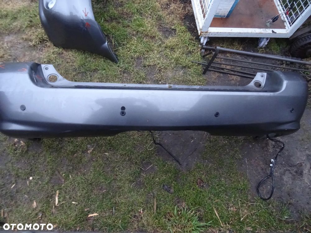 MAZDA TRIBUTE LIFTING ZDERZAK TYLNY TYL TANIO CZESCI ROZNE