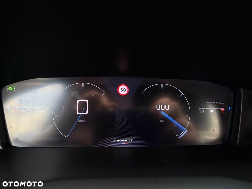 Peugeot 2008 PureTech 100 Allure S&S BVM6 - 7