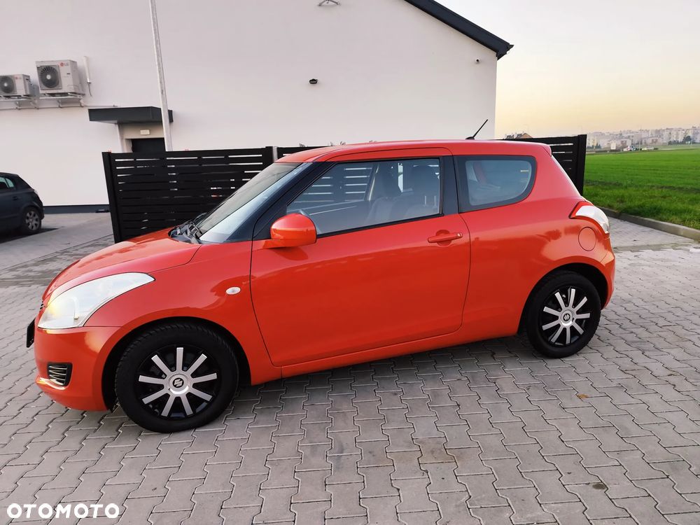 Suzuki Swift 1.2 X-ITE - 9