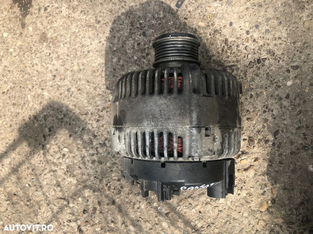 Alternator VW Volkswagen Passat B6 2.0 BMP - 2