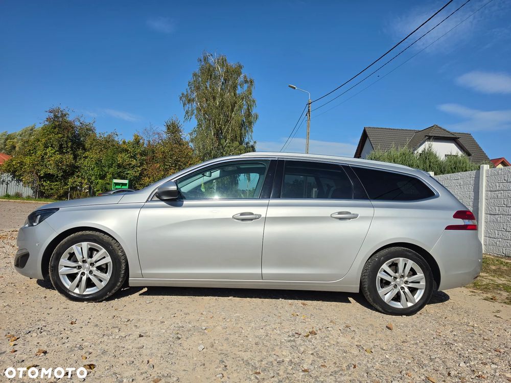Peugeot 308 BlueHDi 120 EAT6 Stop & Start Allure - 4