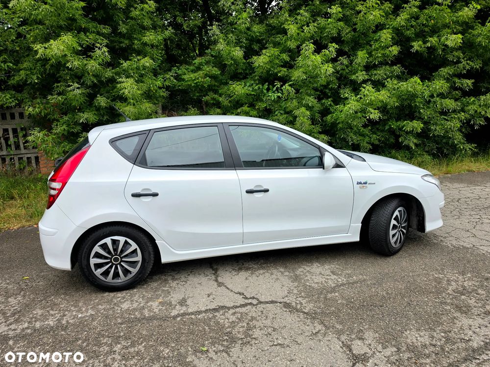 Hyundai i30 1.4 FIFA WM Edition - 5