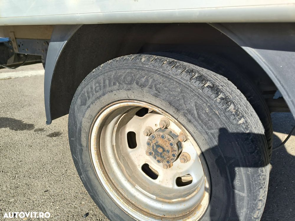 Iveco 35C15 cu prelata - 17