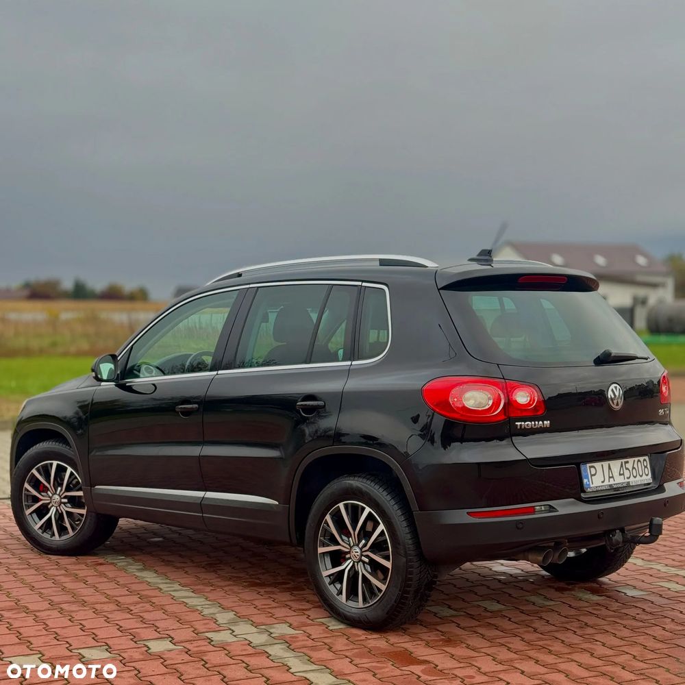 Volkswagen Tiguan 2.0 TDI 4Mot Sport DSG - 4