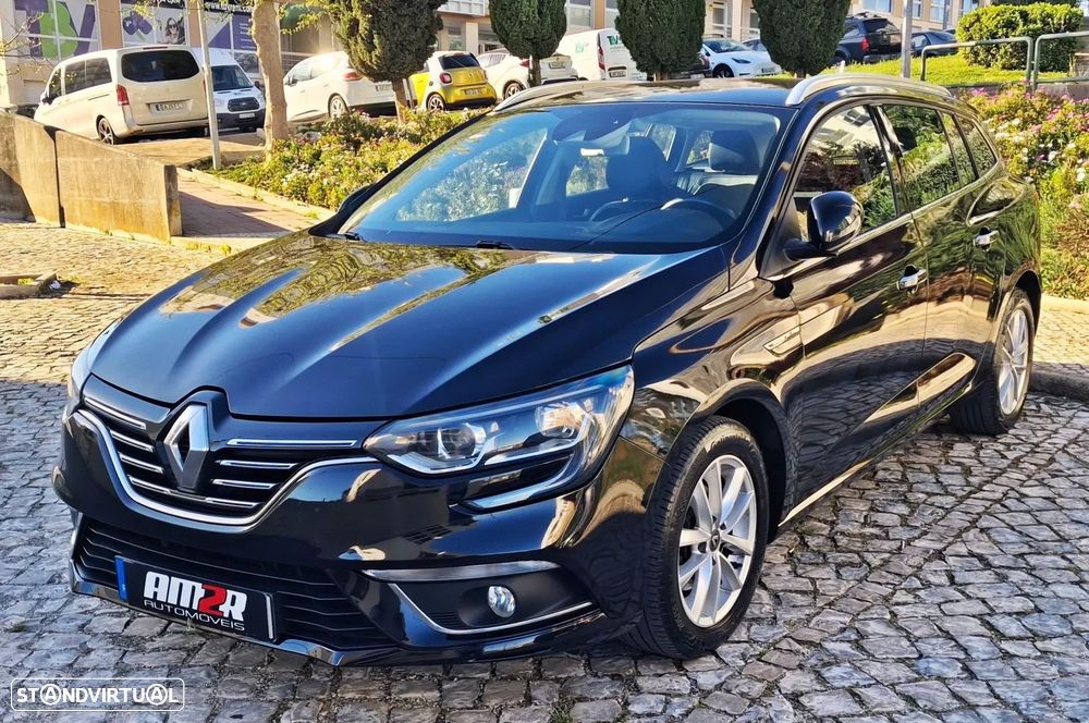 Renault Mégane Sport Tourer 1.5 dCi Dynamique S SS — fotografia 3