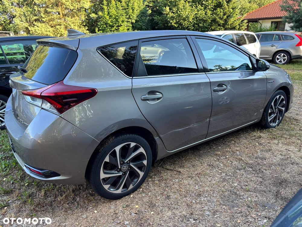 Toyota Auris - 9