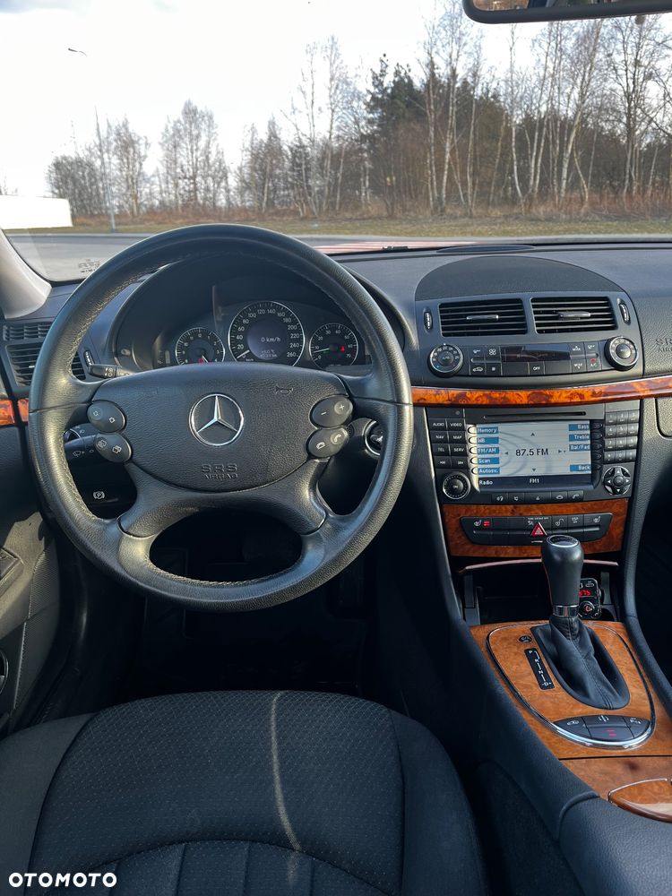 Mercedes-Benz Klasa E 350 Elegance - 11