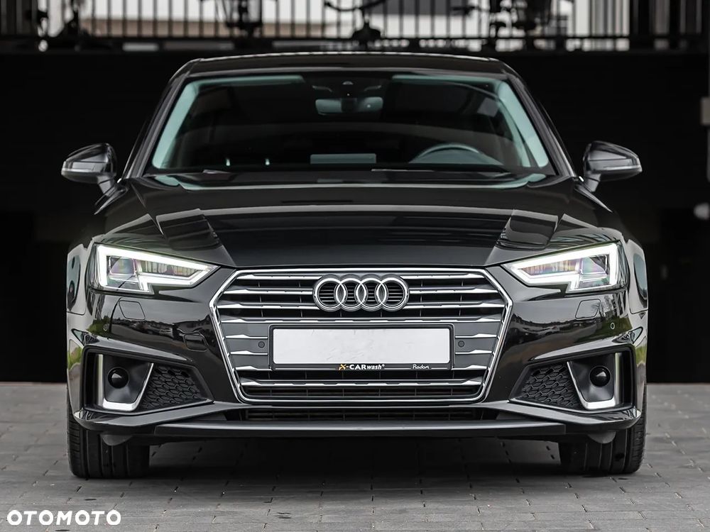 Audi A4 Limousine 35 TFSI S tronic S line - 4