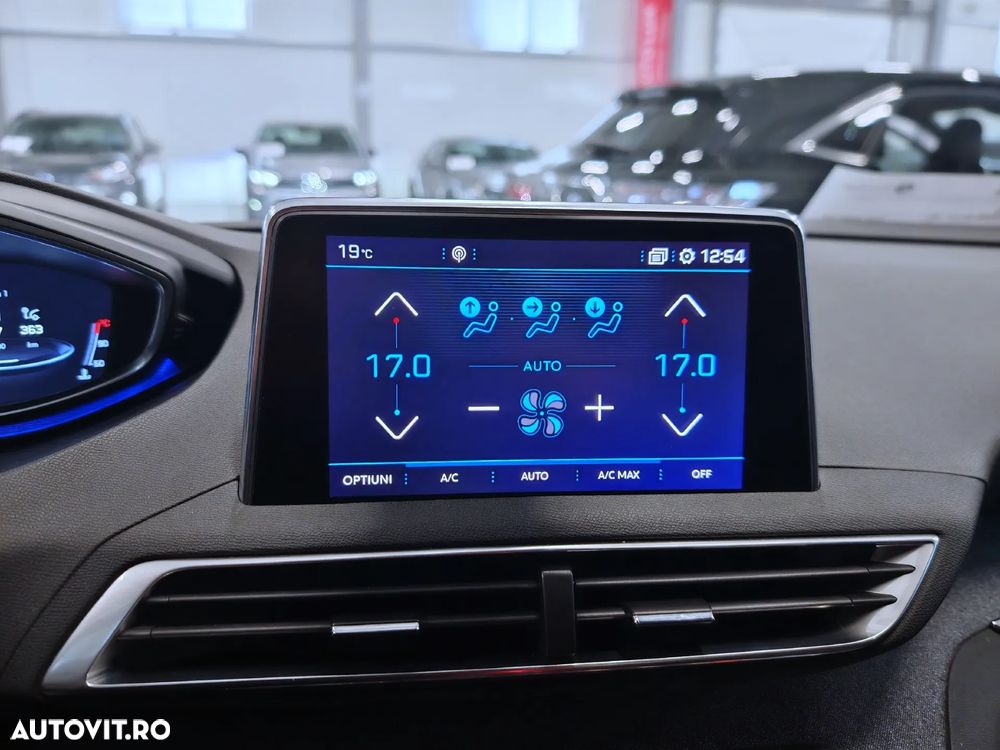 Peugeot 3008 PureTech 130 Stop & Start GPF EAT8 Allure Business-Paket - 22