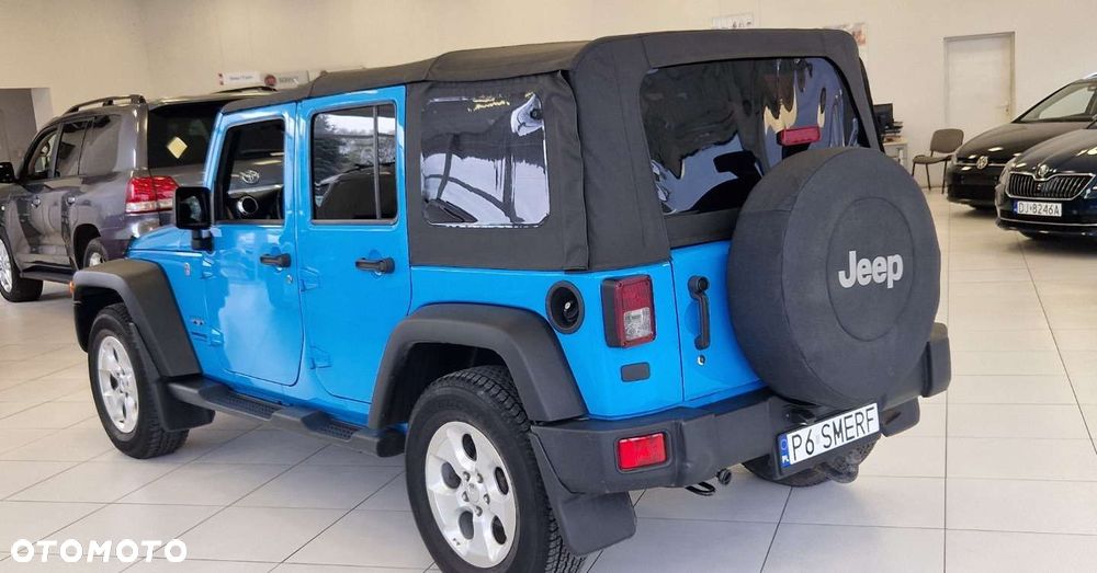 Jeep Wrangler - 9