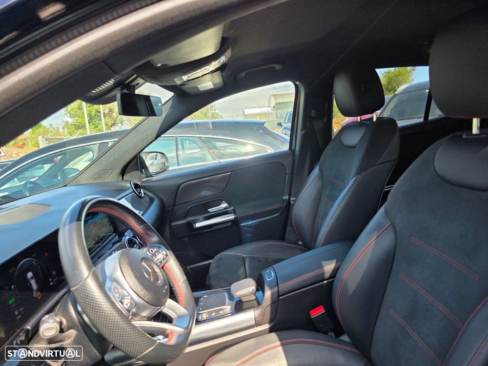 Mercedes-Benz GLA 250 - 12