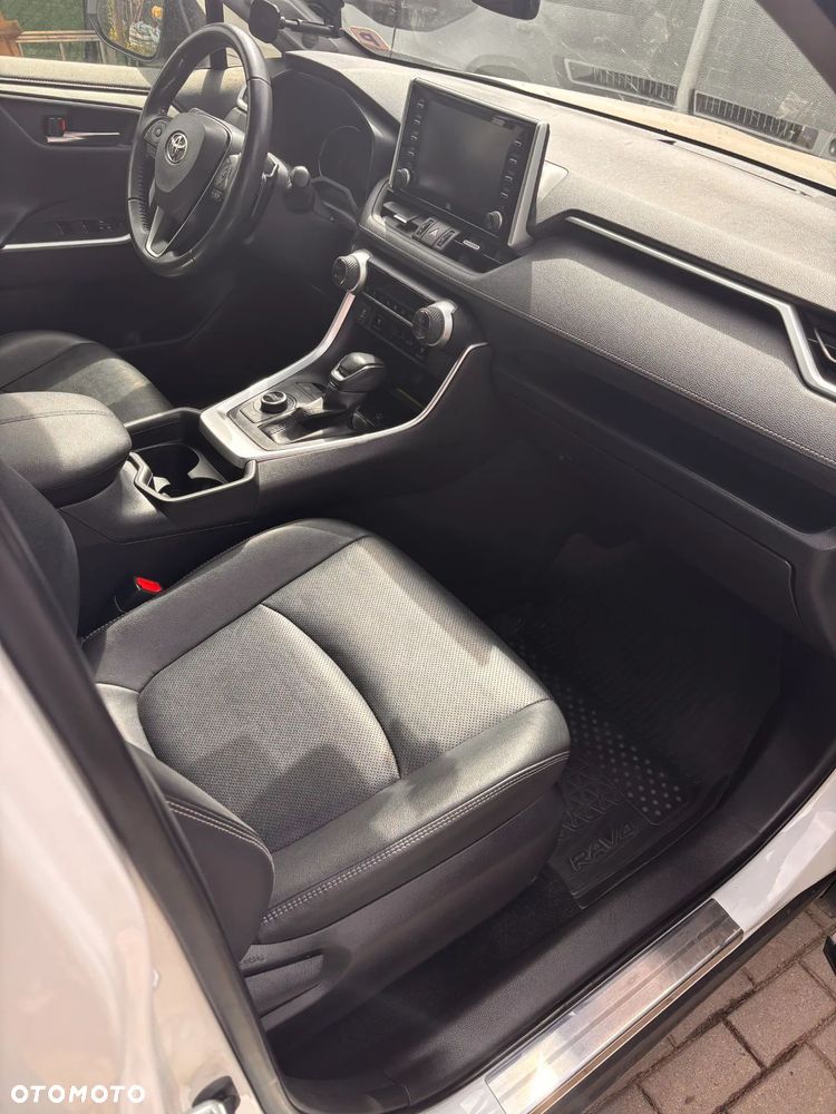 Toyota RAV4 2.5 Hybrid Executive 4x4 - 29