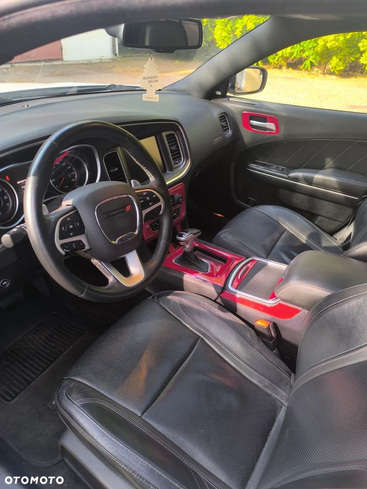 Dodge Charger ver-5-7-r-t - 8