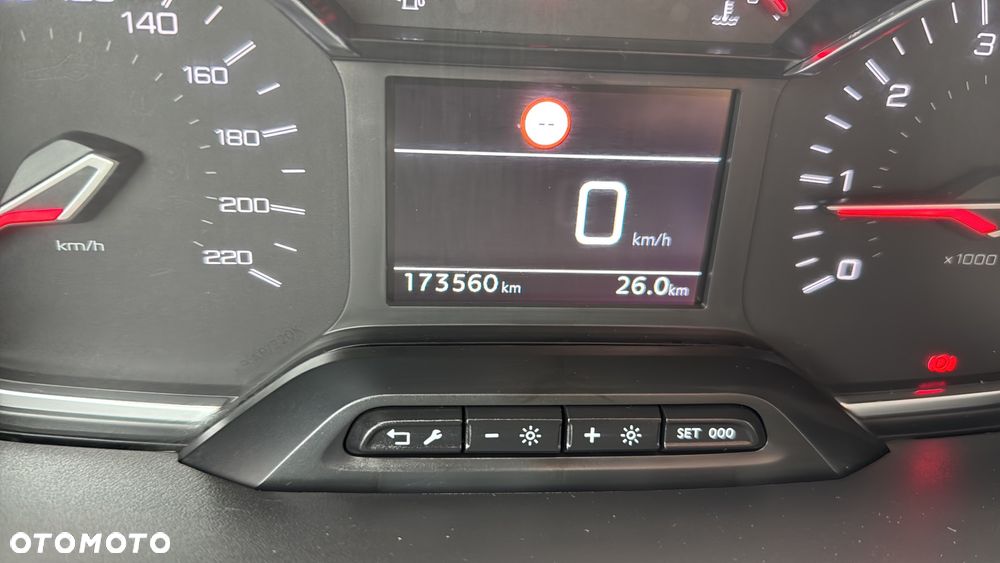 Peugeot Rifter 1.5 BlueHDI Allure Pack S&S - 28