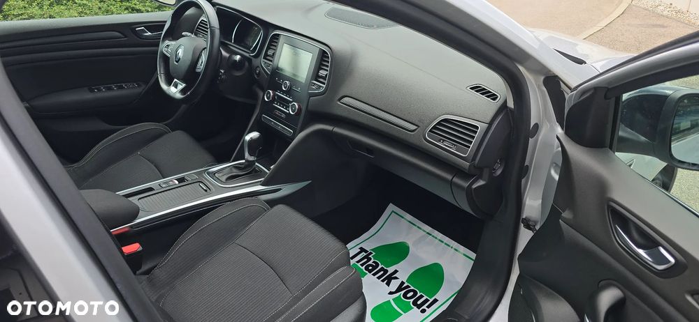 Renault Megane ENERGY dCi 110 EDC BOSE EDITION - 27