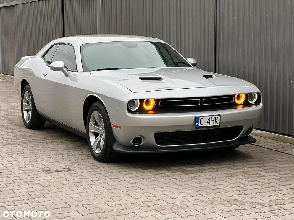 Dodge Challenger 3.6 SXT Plus - 9