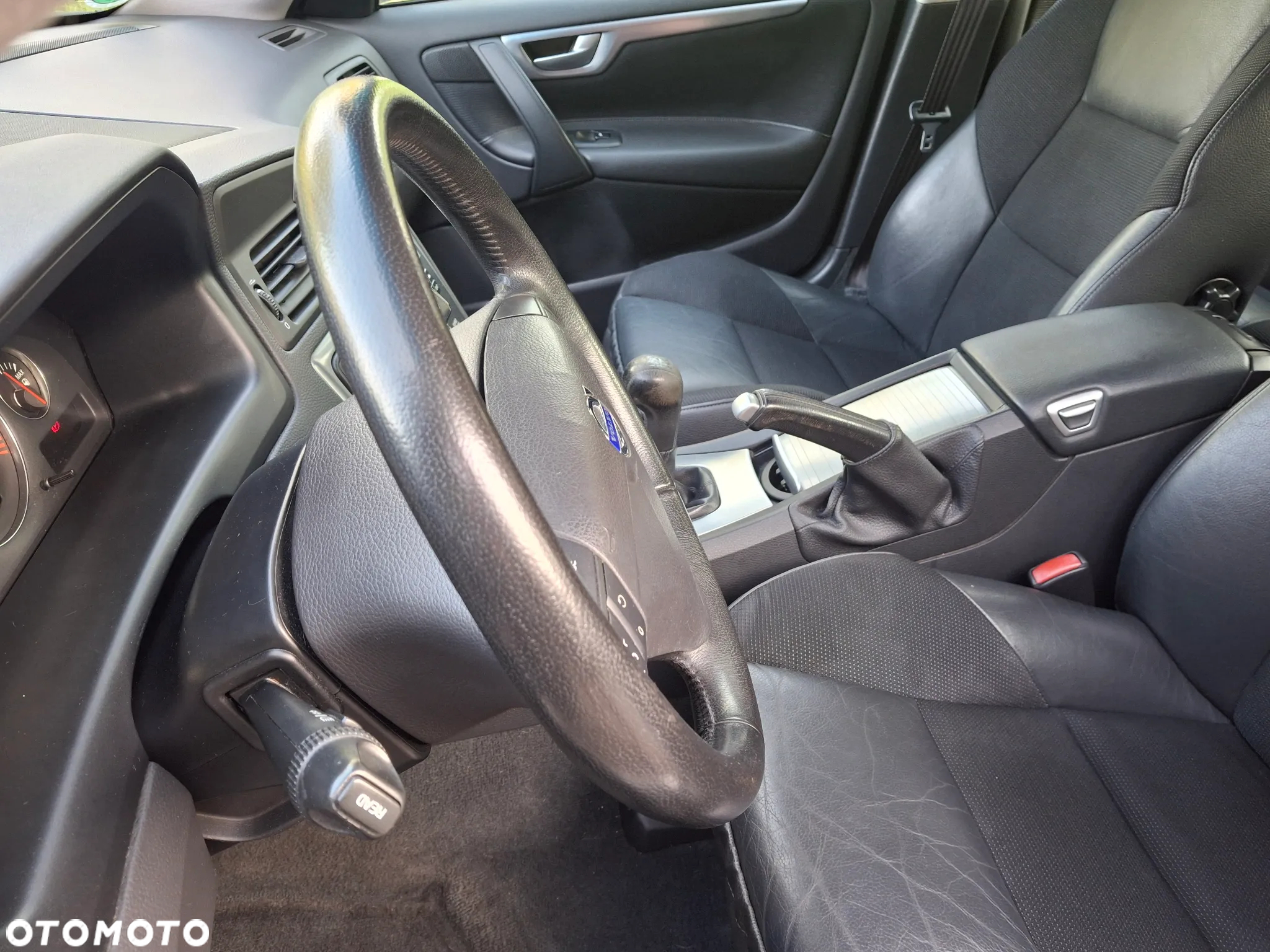 Volvo S60 2.4D5 Kinetic - 10