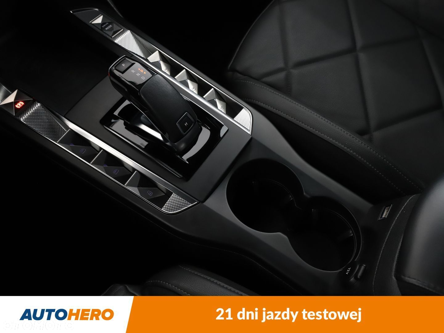 DS Automobiles DS 3 Crossback - 28