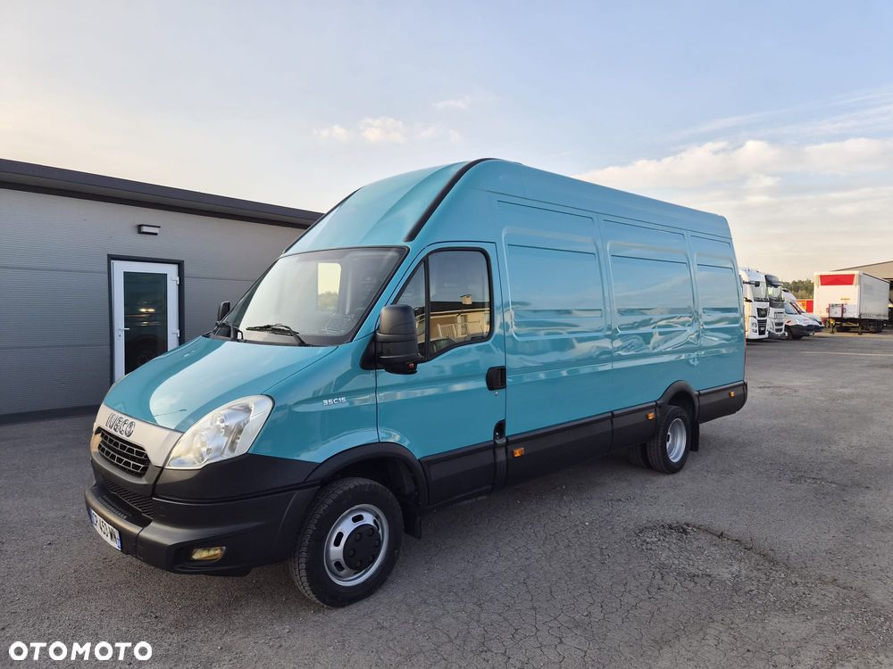 Iveco 35C15