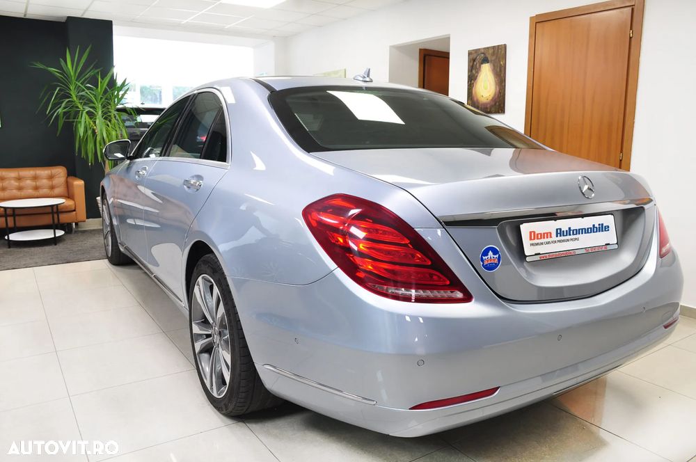 Mercedes-Benz S - 8
