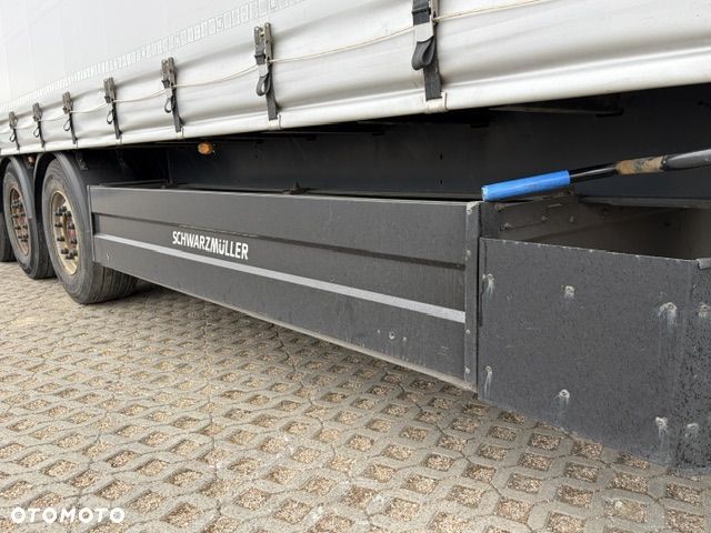 Schwarzmuller Kurtyna, SAF, oś podnoszona, dach podnoszony - 6