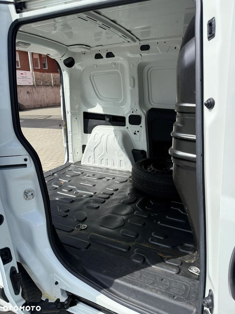 Fiat Doblo Furgon 3 Osobowy - 11