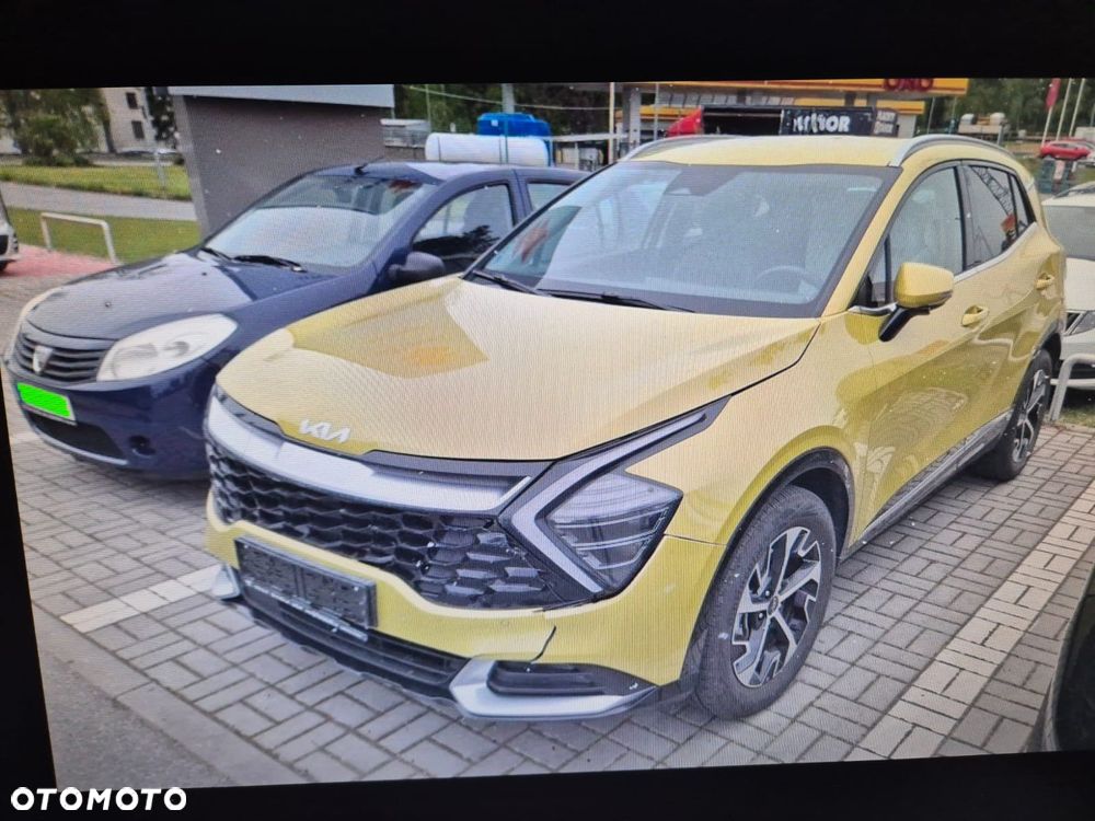 Kia Sportage 1.6 T-GDI MHEV Business Line 4WD DCT - 18