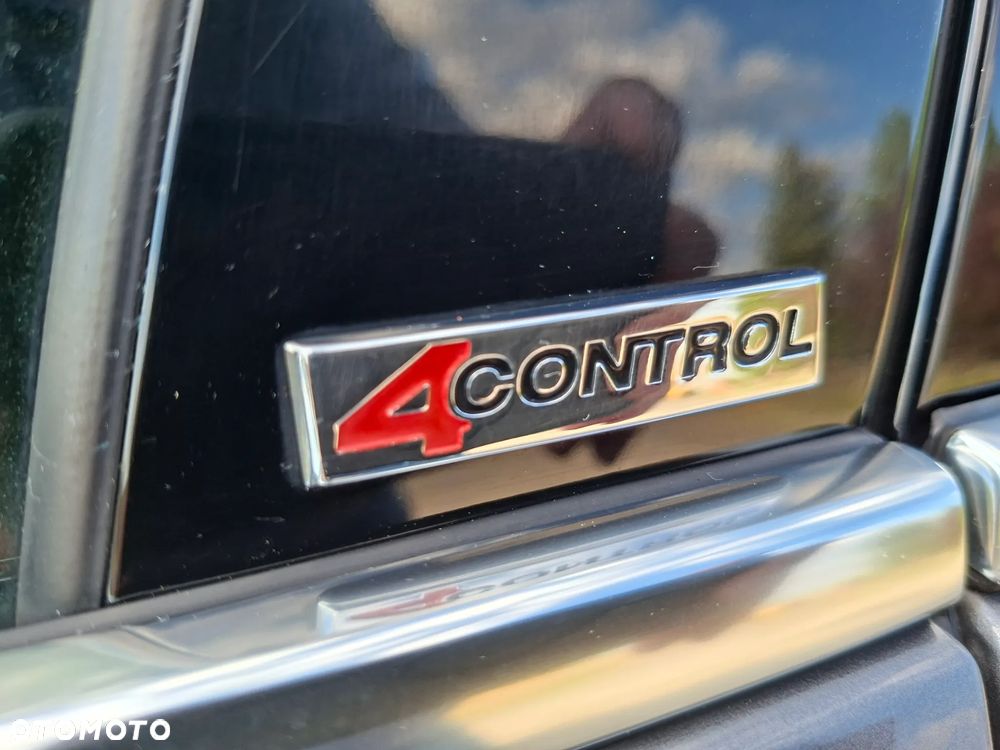 Renault Laguna ENERGY dCi 175 FAP Start & Stop GT - 4