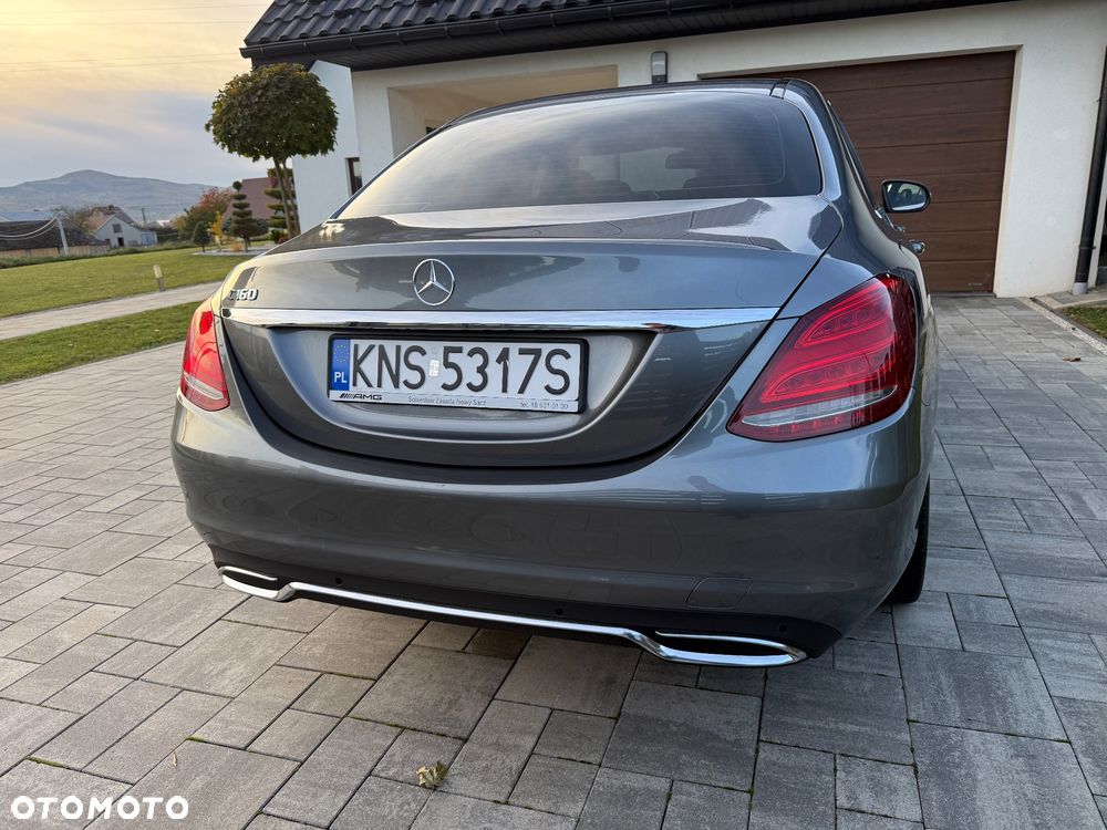 Mercedes-Benz C-Class 2018 photo 5