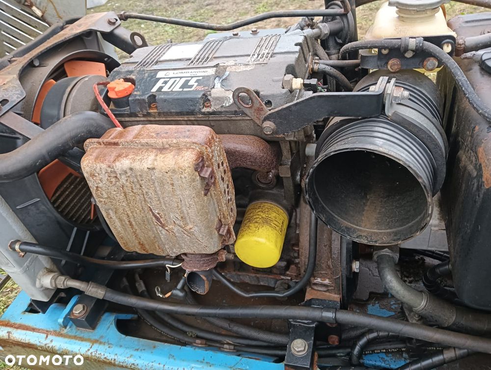 SILNIK LOMBARDINI LDW 1003 19,5 kW / LOMBARDINI LDW 1003 / 8LBDL1.37SF1 - 1