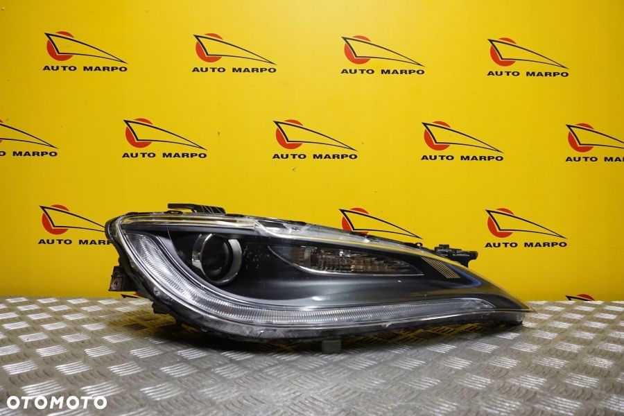 CHRYSLER 200 2015 - REFLEKTOR LAMPA PRAWA PRZÓD USA - 2