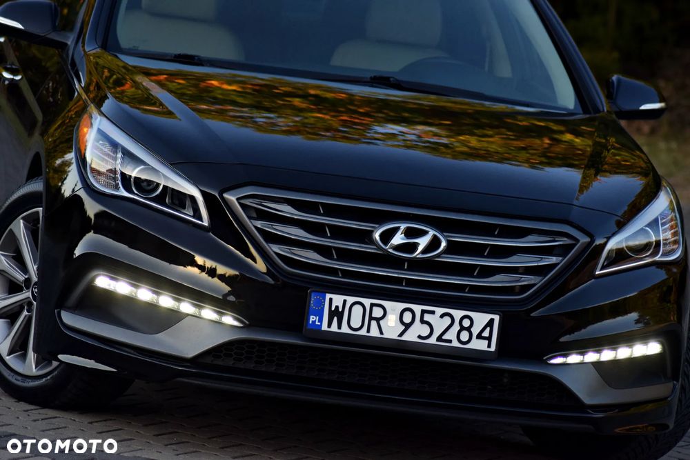 Hyundai Sonata 2.4 SE - 1
