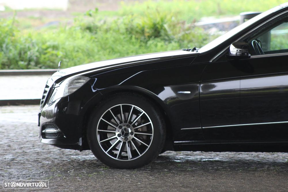 Mercedes-Benz E 250 CDI Avantgarde BlueEfficiency Auto. - 21