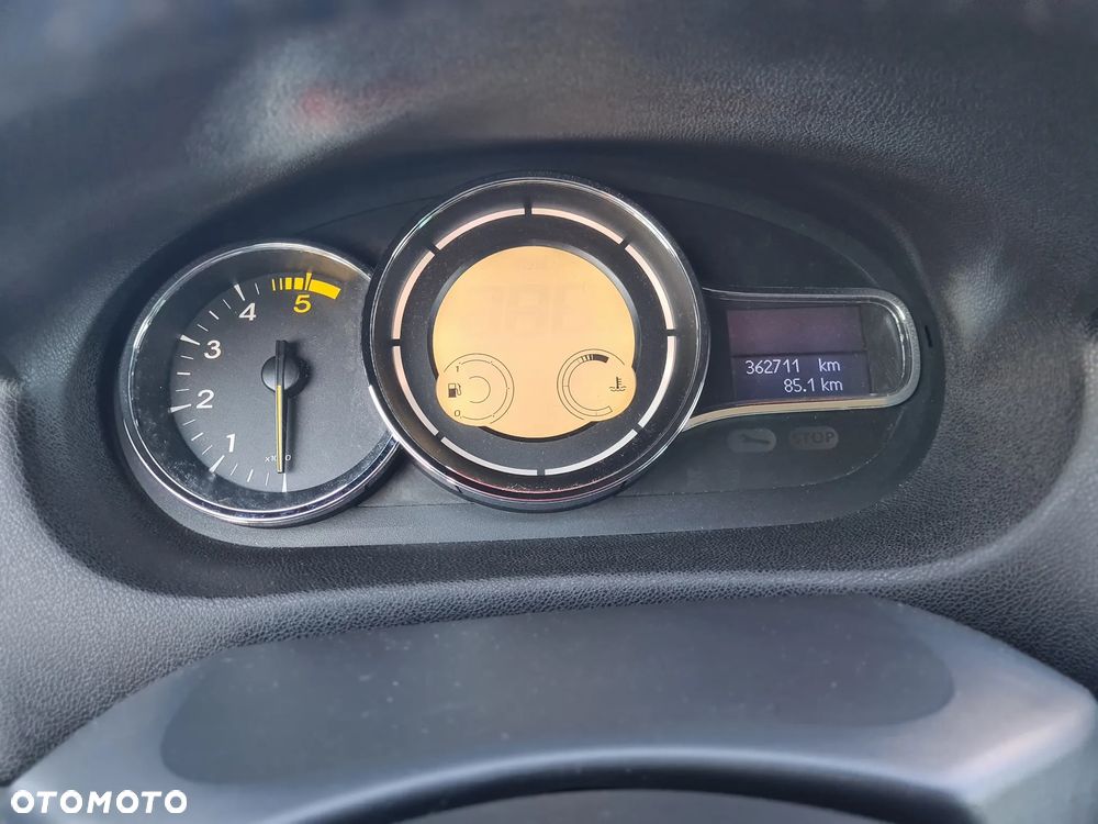 Renault Megane 1.9 dCi Dynamique Euro5 - 18