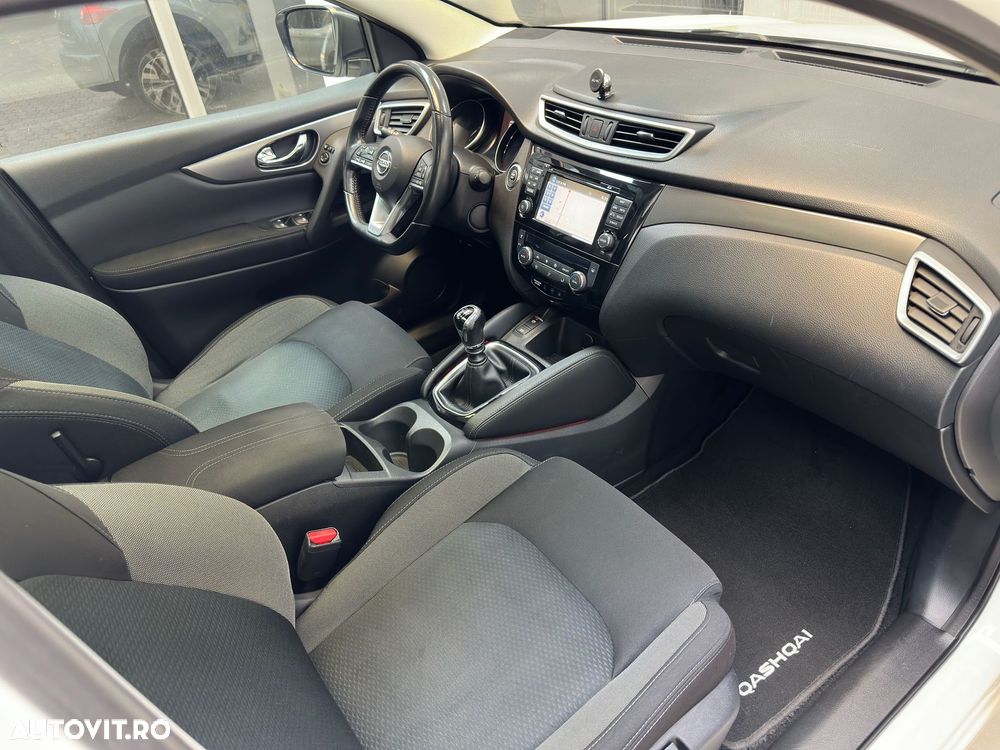Nissan Qashqai 1.6 DCI N-Connecta - 7