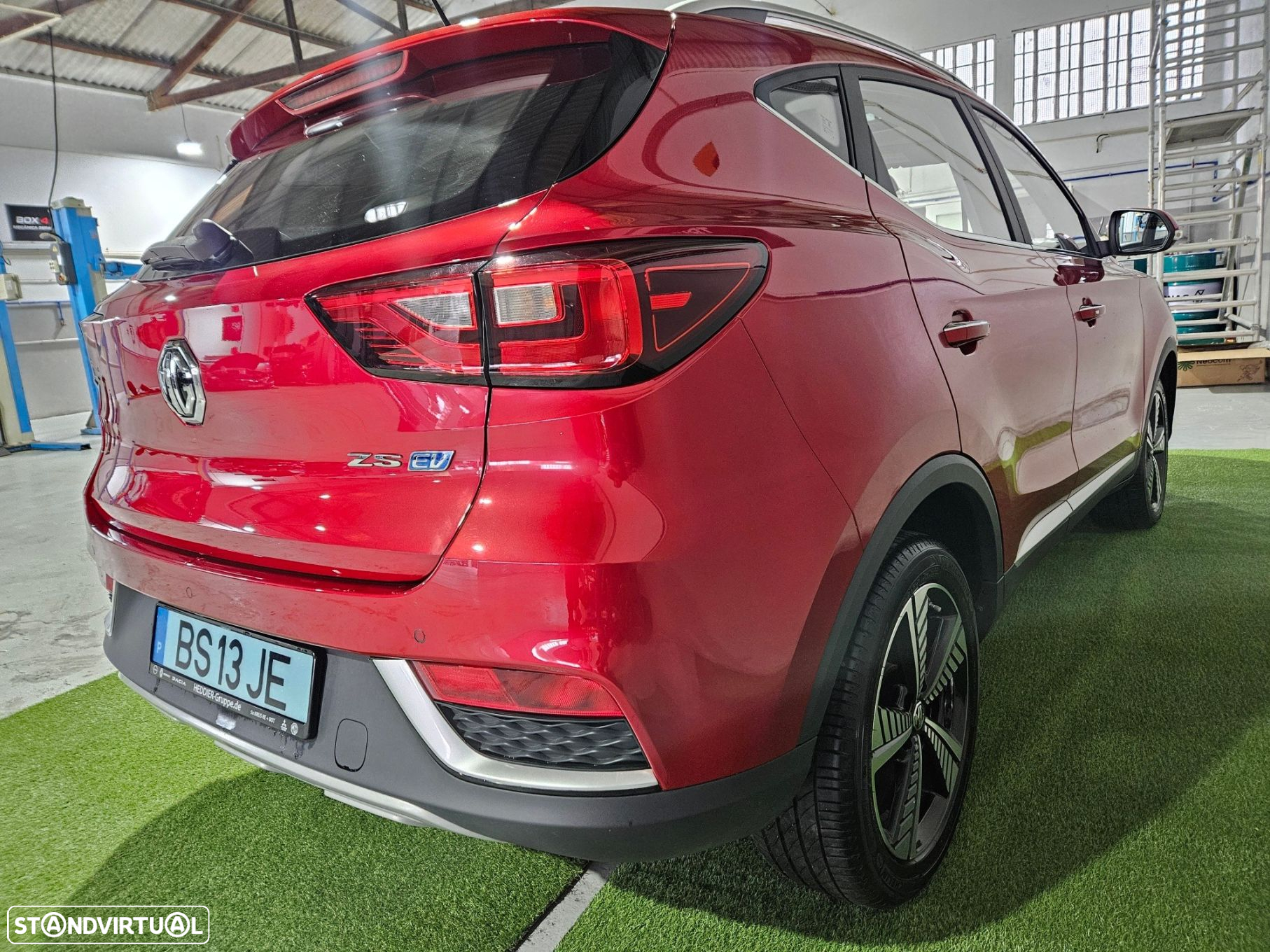 MG ZS - 5