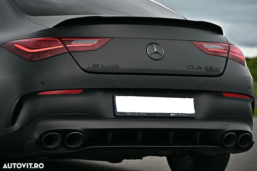 Mercedes-Benz CLA - 5