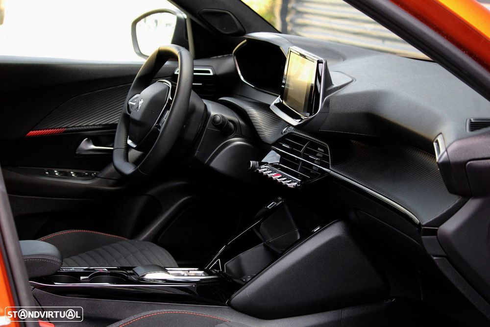 Peugeot e-2008 50 kWh Active Pack - 18