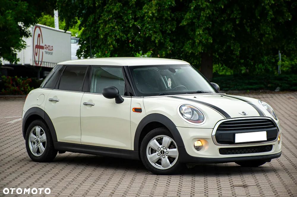Mini One 2016 photo 3