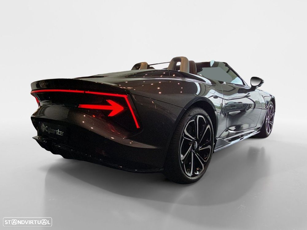 MG Cyberster 77 kWh GT - 5