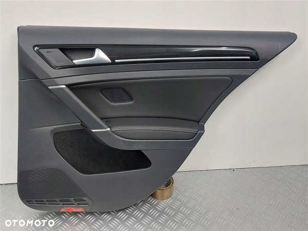 Tapicerka drzwi tył prawa VW Golf VII SKÓRA 5G4867212 5G4868074C 12-17R