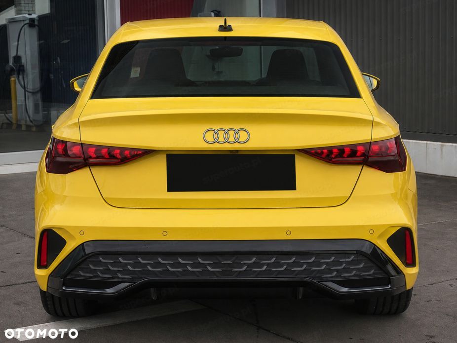 Audi A3 Limousine 35 TFSI mHEV S Line S tronic - 3
