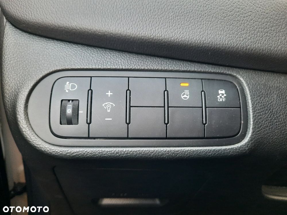 Kia Carens 1.6 GDI L 7os - 29