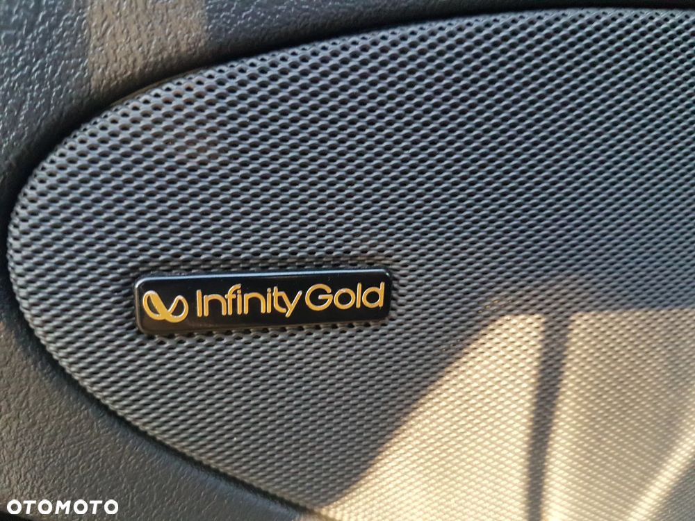 Jeep Grand Cherokee - 21