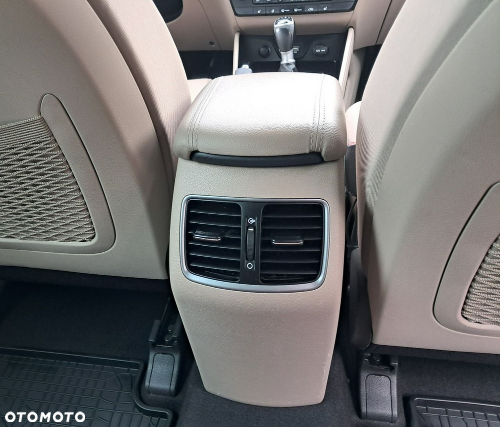 Hyundai Tucson - 11